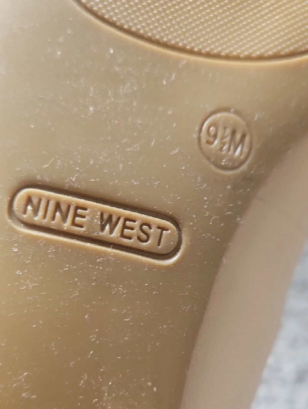 Nine West Nude Leather Ballet Flats
